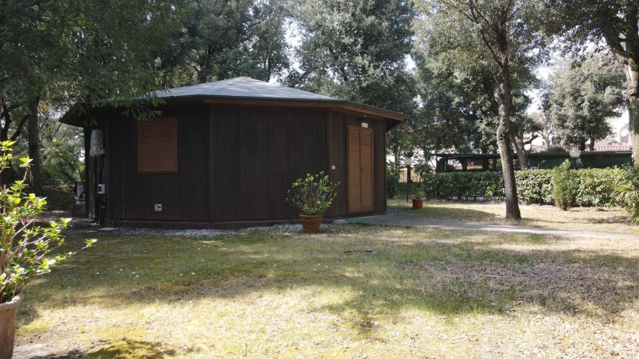 Residence Il Fortino Marina di Massa Εξωτερικό φωτογραφία